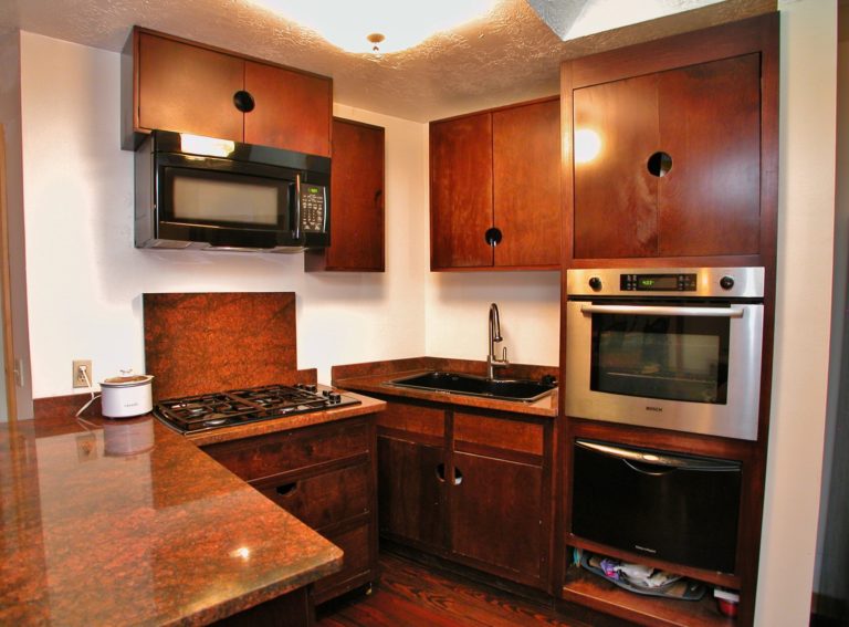 18 R 336_dogwood_place_MLS_HID1113151_ROOMkitchen1